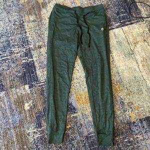 Born primitive green women’s joggers